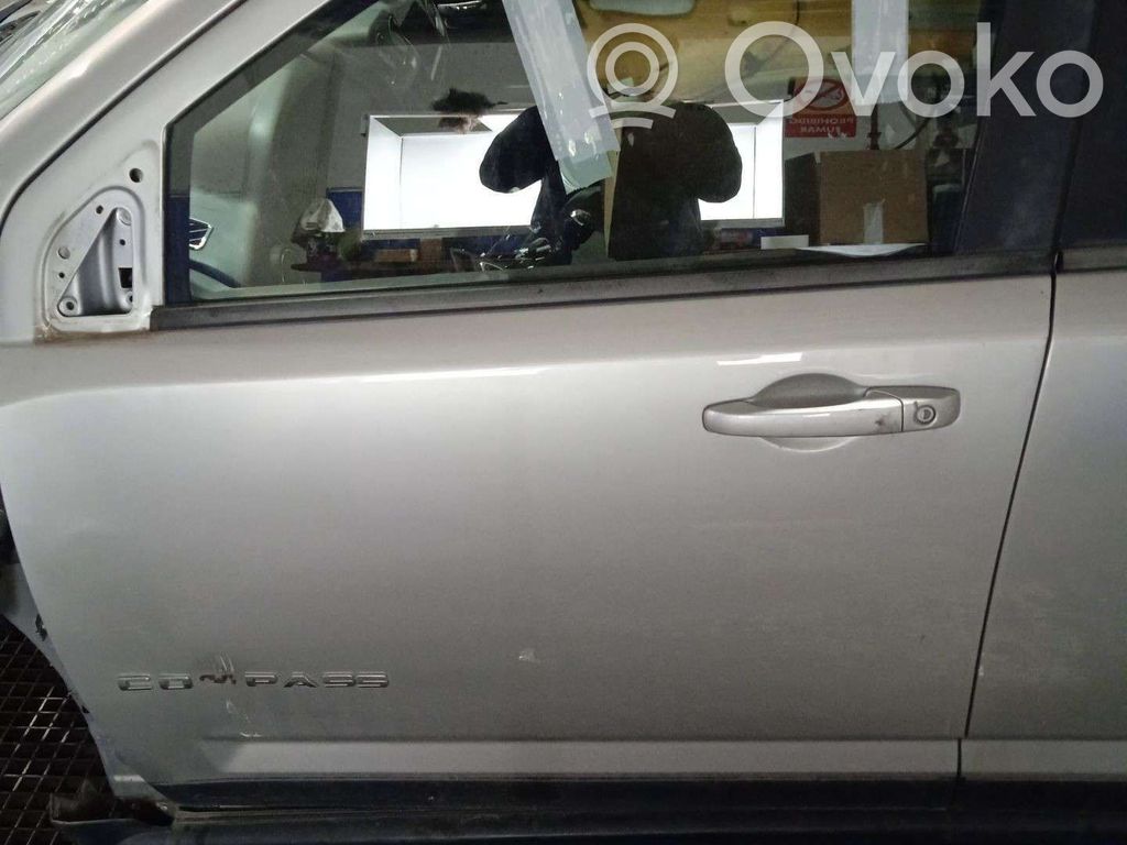 Jeep Compass Durvis 