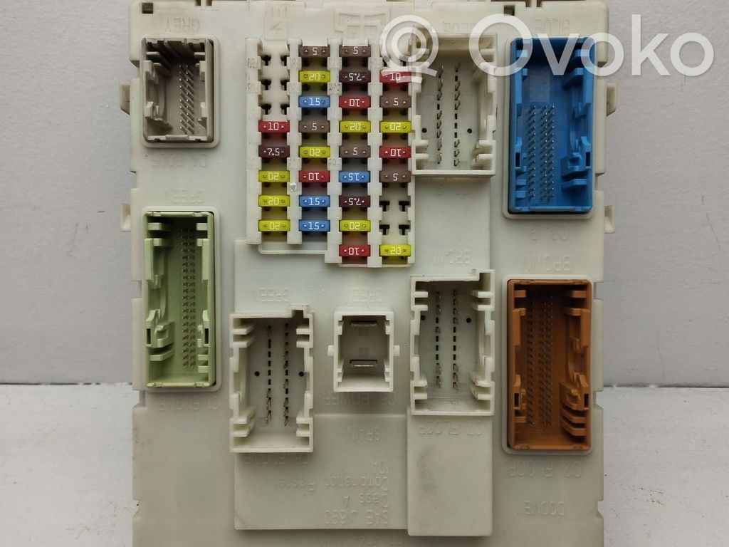 Unidad de control del BSM   BV6N14A073ET