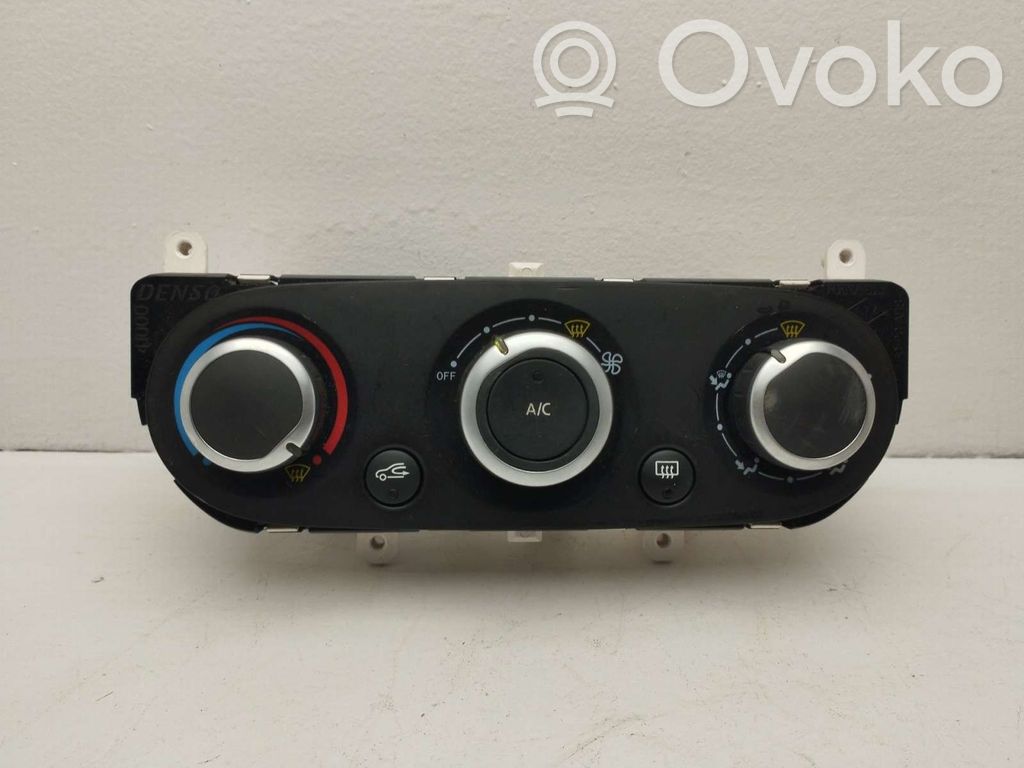 Renault Clio IV Climate control unit 