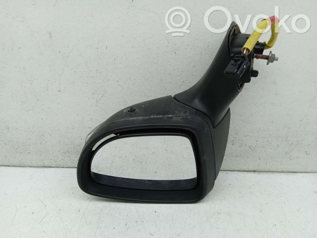 Renault Captur Front door electric wing mirror 