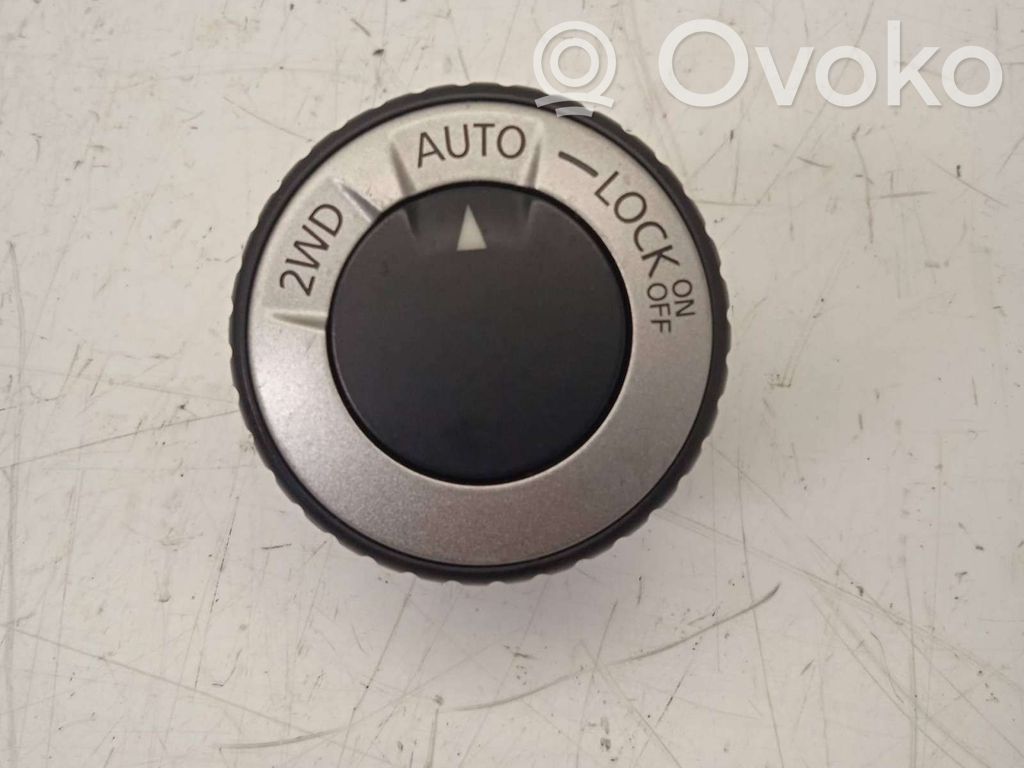 Nissan Qashqai Alte comutatoare/butoane 
