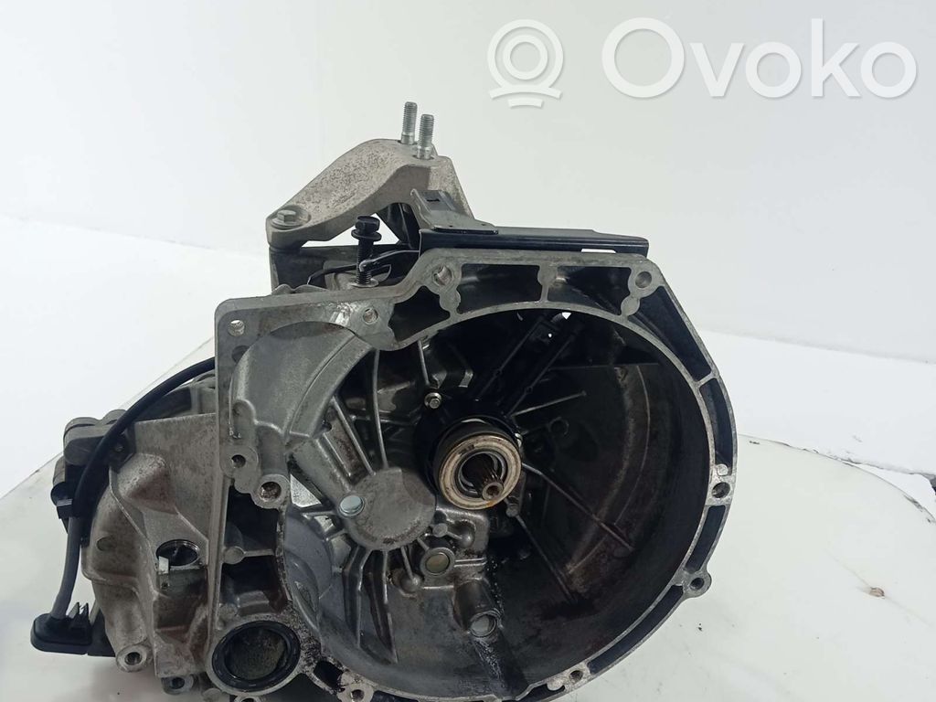 Ford Fiesta Cutie viteze manuală cu 5 trepte 