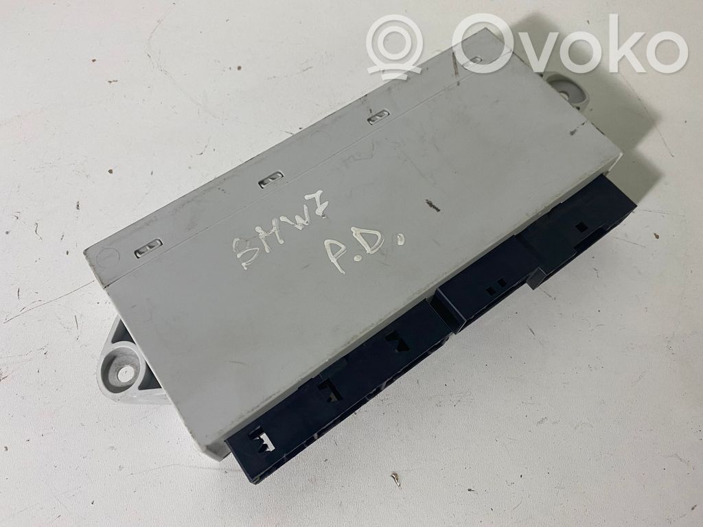 BMW 7 E65 E66 Door central lock control unit/module 