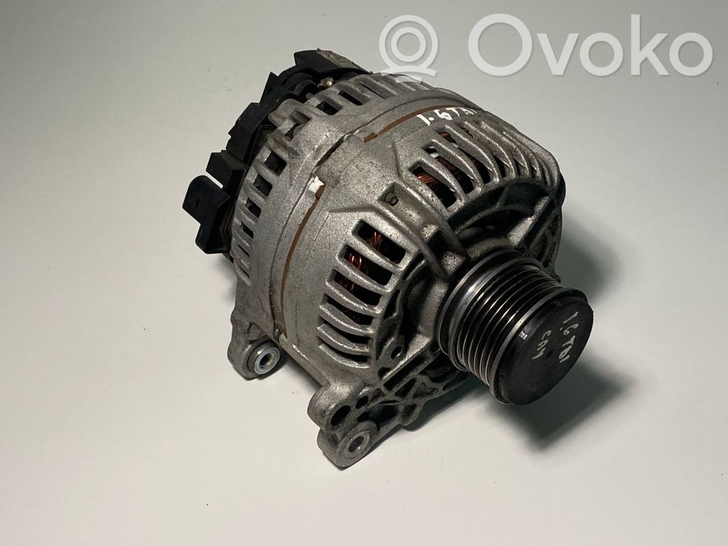 Skoda Octavia Mk2 (1Z) Генератор 