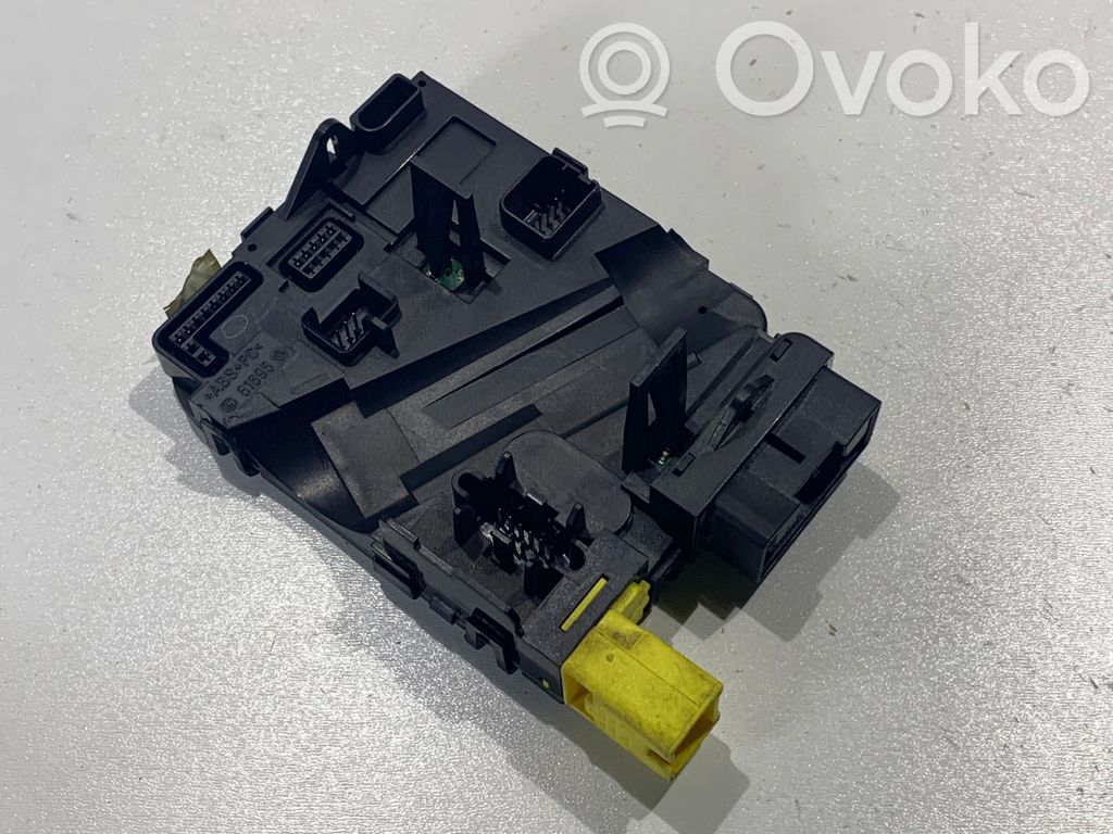 Volkswagen Golf V Steering angle sensor 