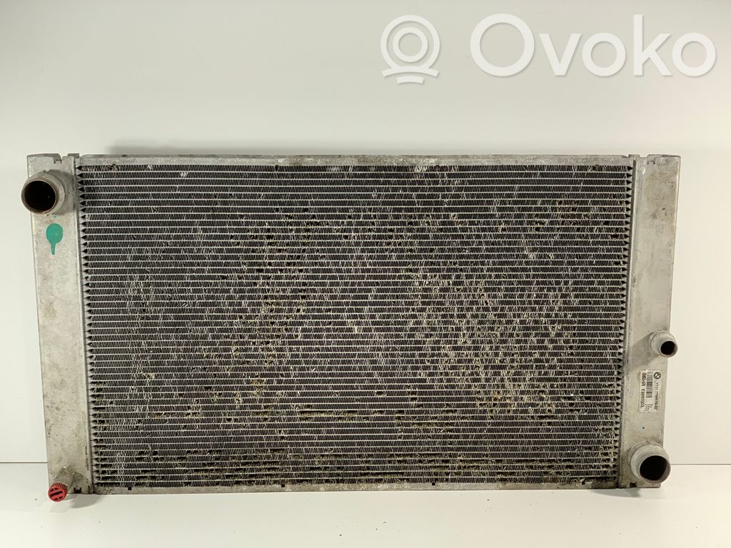 BMW 5 E60 E61 Aušinimo skysčio radiatorius 