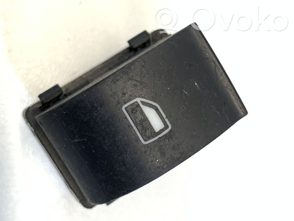 Audi A3 S3 A3 Sportback 8P Electric window control switch 