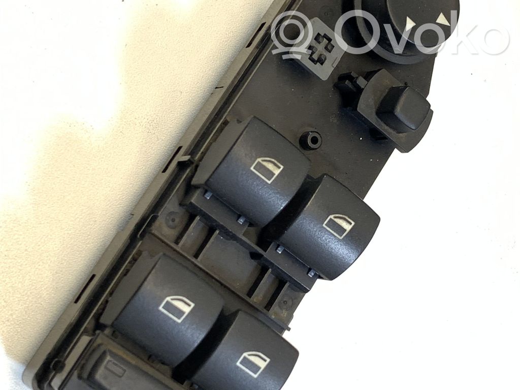 BMW 5 E60 E61 Electric window control switch 