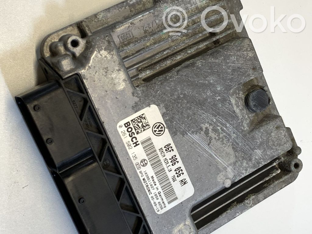 Volkswagen PASSAT B6 Engine control unit/module 