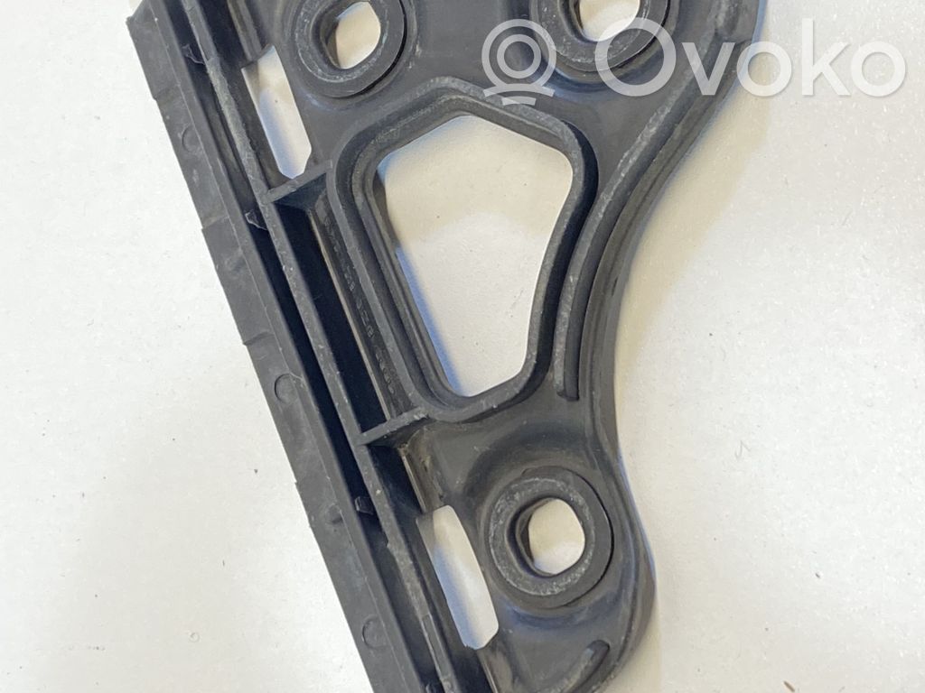 Audi A2 Fender mounting bracket 