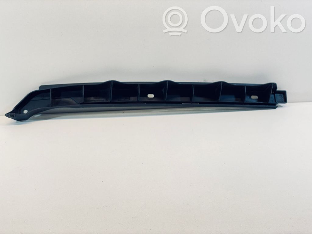 Skoda Octavia Mk2 (1Z) Uchwyt / Mocowanie zderzaka tylnego 
