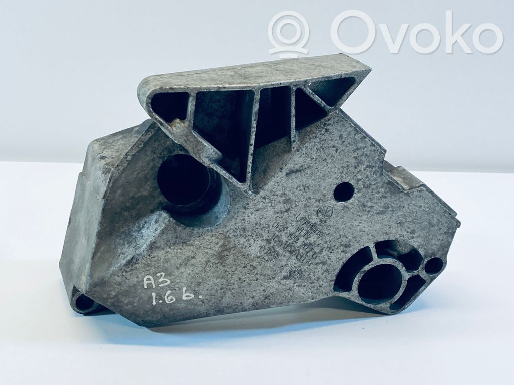 Audi A3 S3 8P Engine mounting bracket 