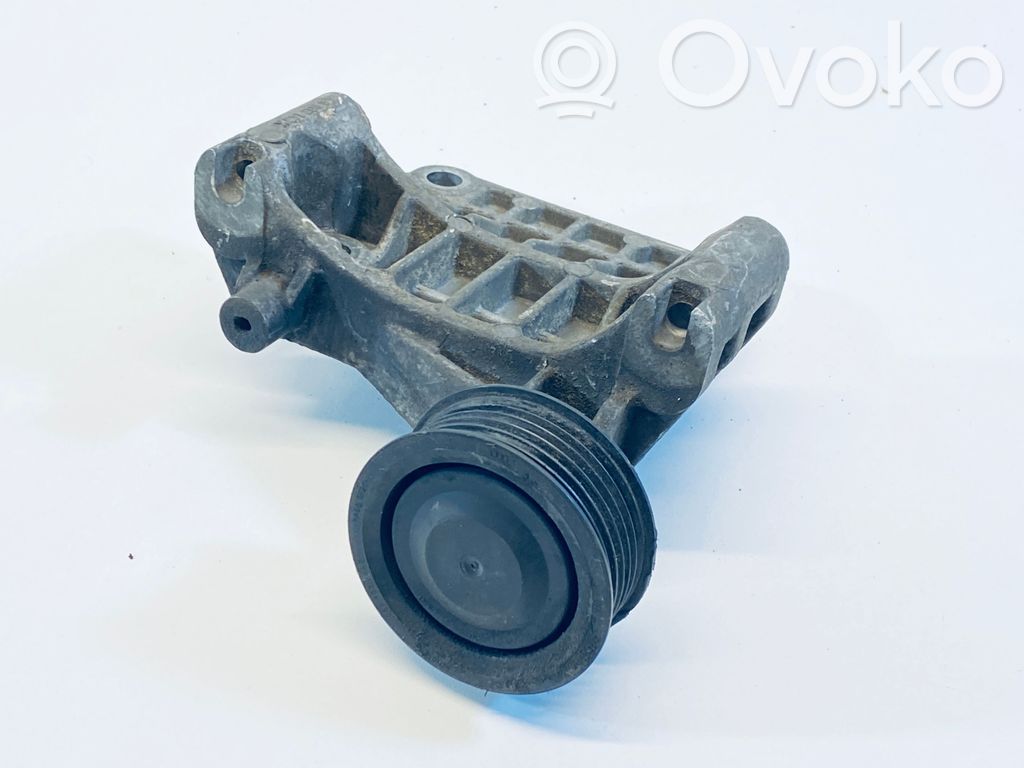 Volkswagen Phaeton Generator/alternator bracket 