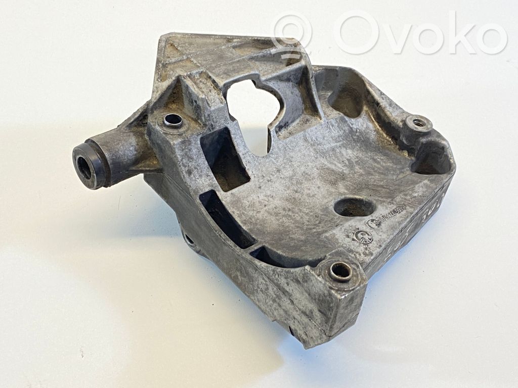 BMW 7 E65 E66 Generator/alternator bracket 
