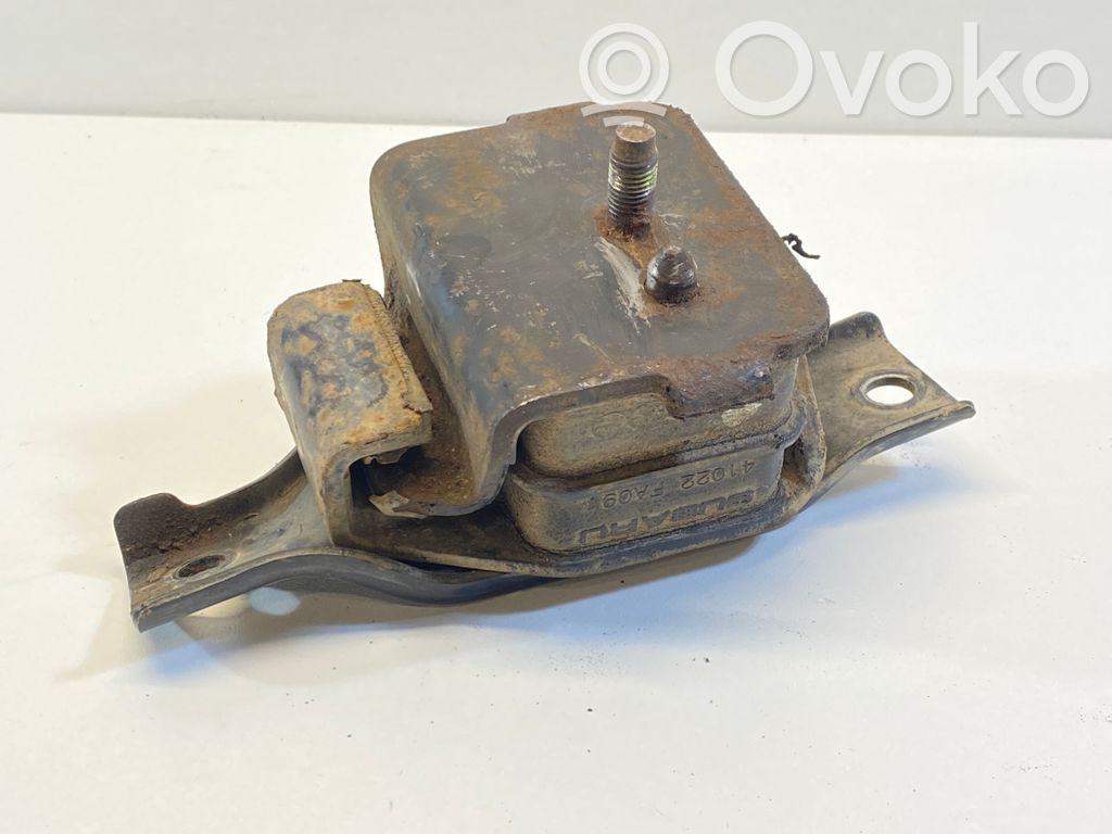 Subaru Forester SG Engine mount bracket 