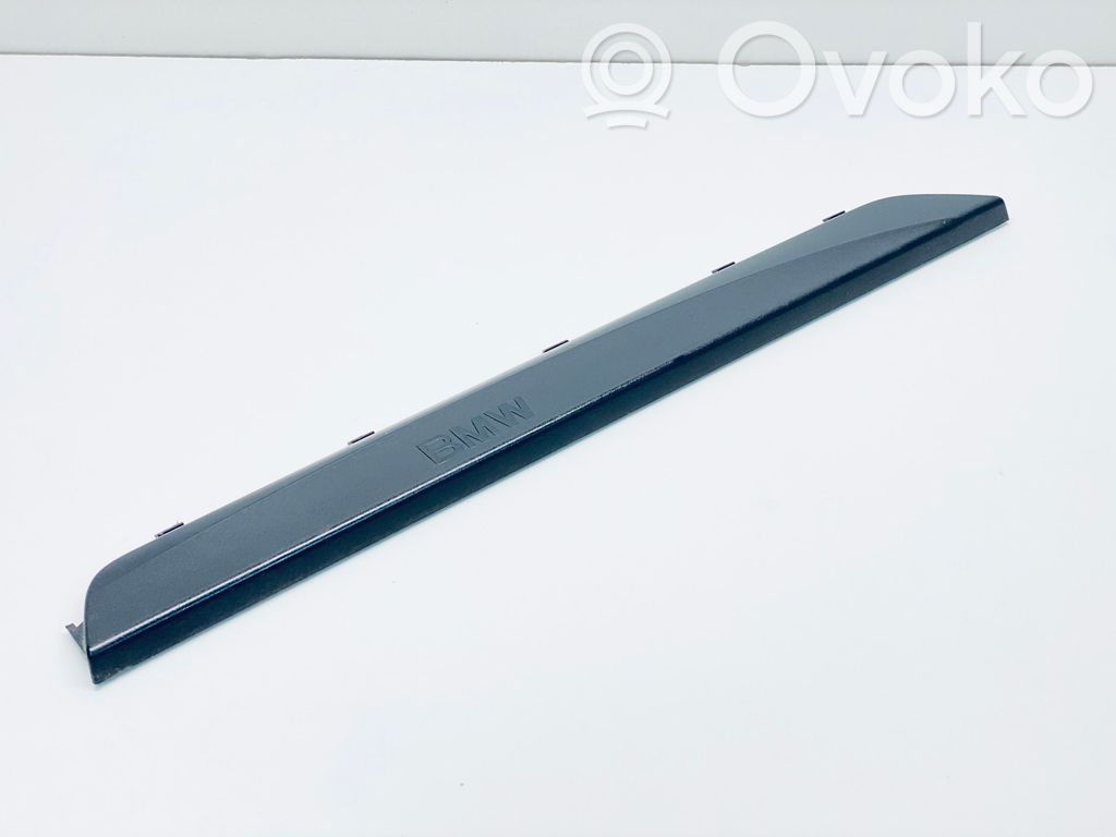 BMW 1 E81 E87 Priekinio slenksčio apdaila (vidinė) 
