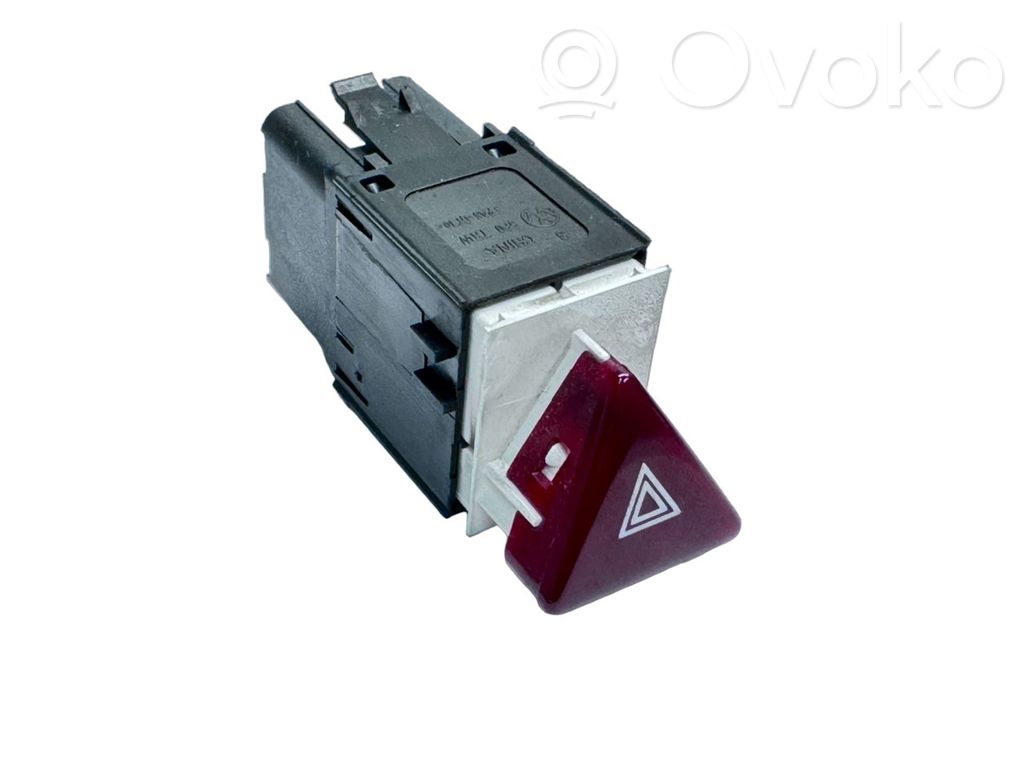 Volkswagen PASSAT B6 Hazard light switch 
