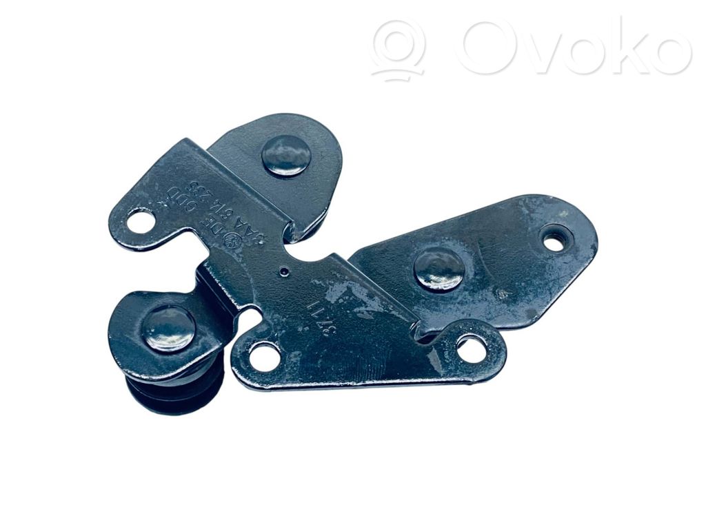 ABS-pumpun kiinnike   3AA614235