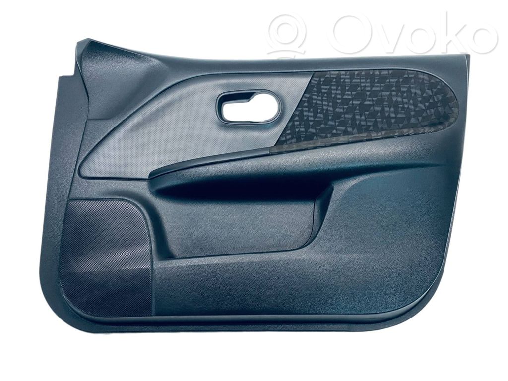 Nissan Note (E11) Front door card panel trim 