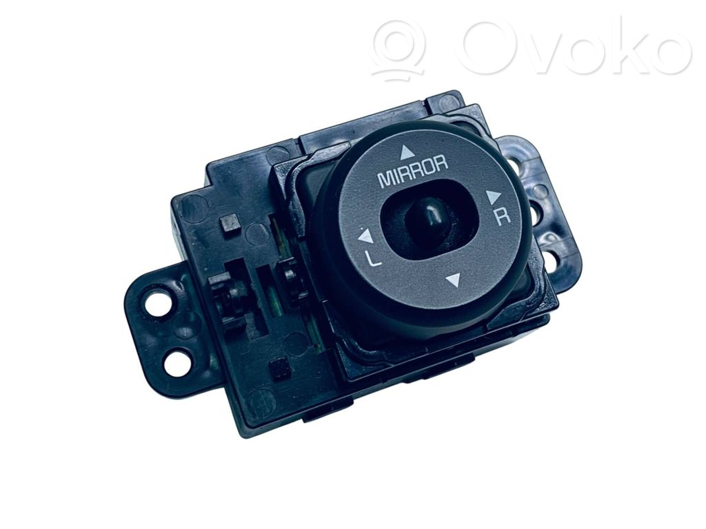 KIA Ceed Wing mirror switch 