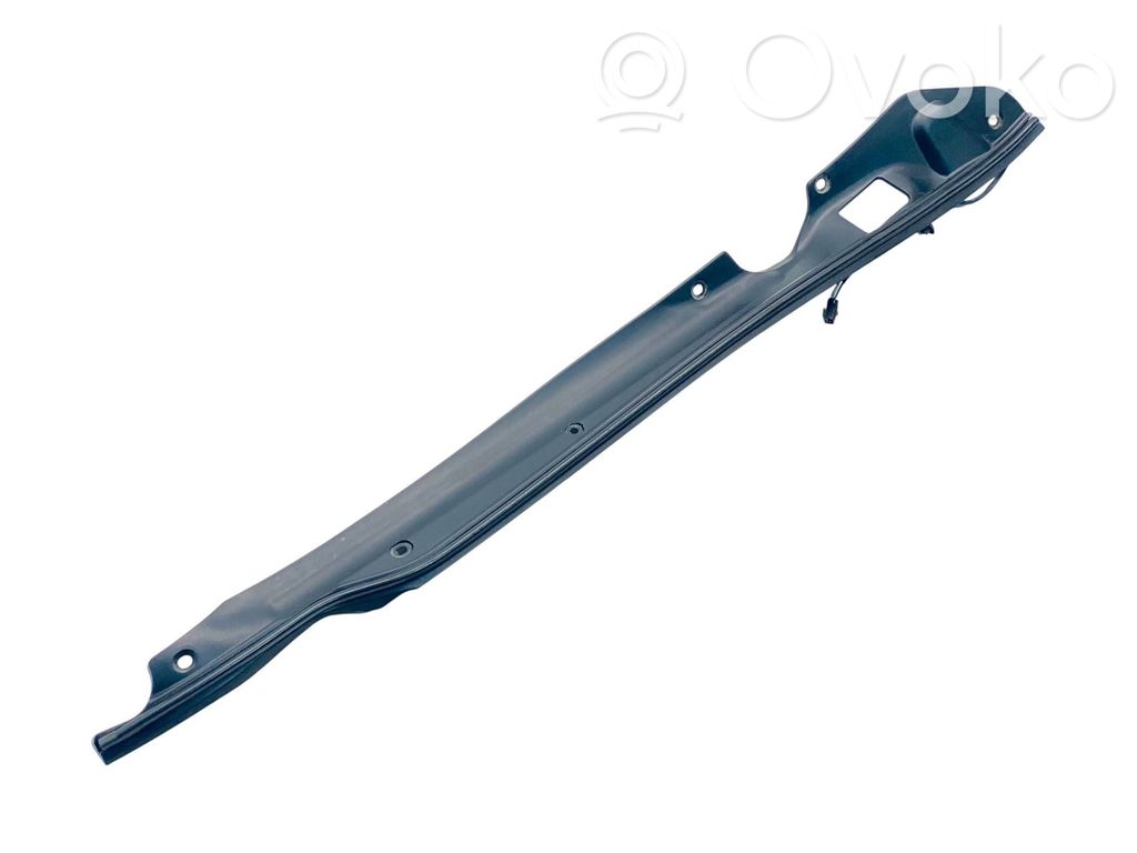Tesla Model S Tailgate sensor 