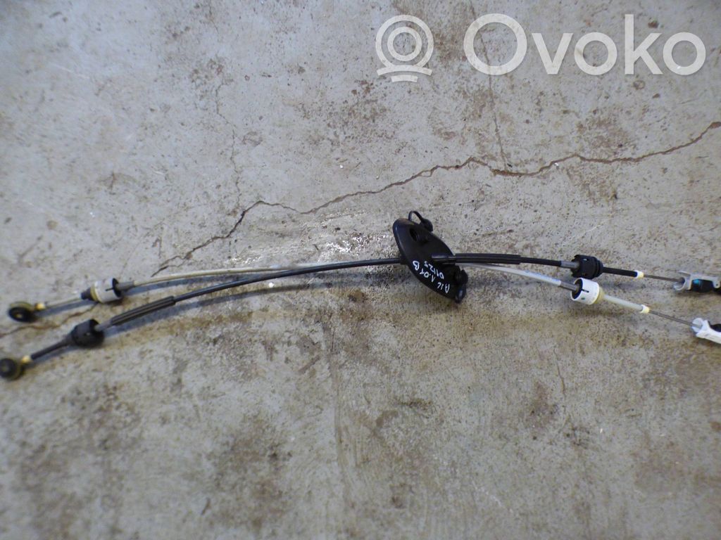 Opel Astra K Gear shift cable linkage 