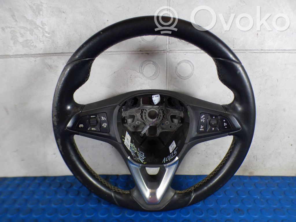 Steering wheel   3903599,34152129D,414000000000