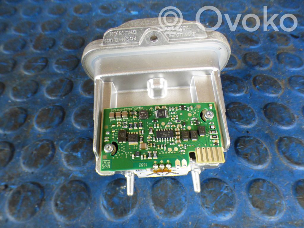 Opel Astra K Faro delantero LED diurno 