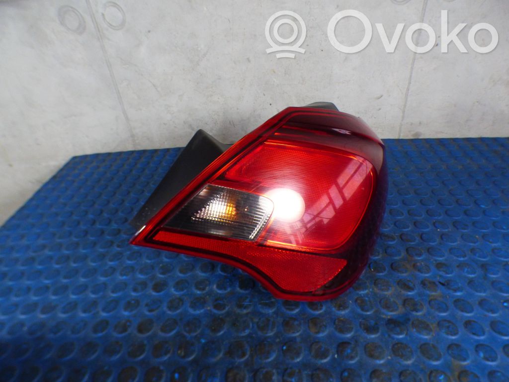 Opel Corsa E Rear/tail lights 