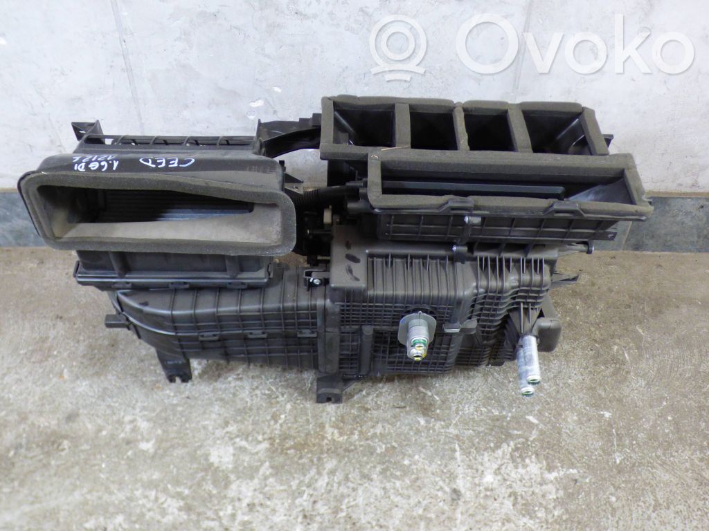 KIA Ceed Bloc de chauffage complet 