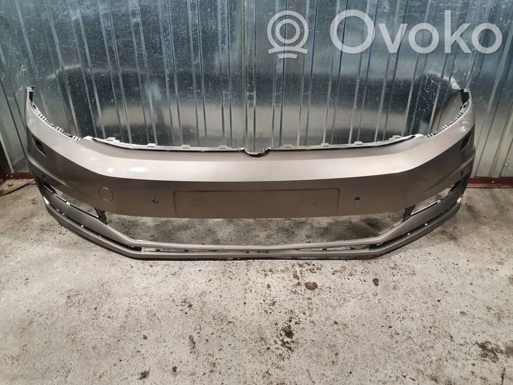 Volkswagen Touran III Zderzak przedni 