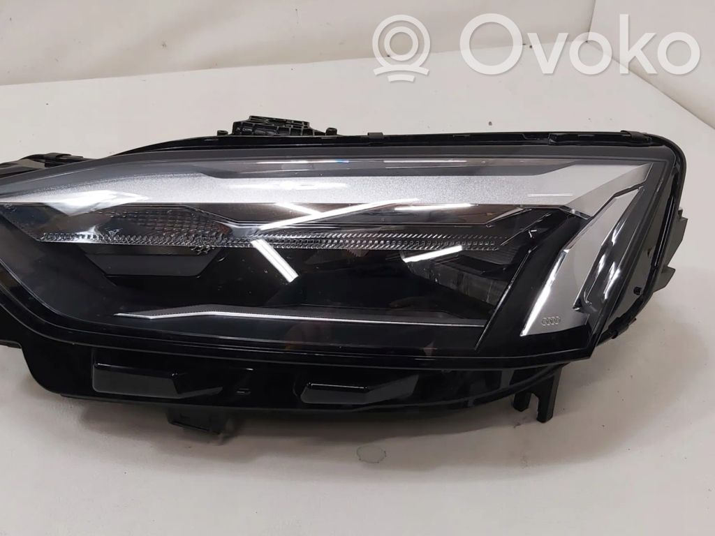 Audi A5 Headlight/headlamp 