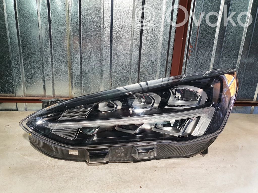 Ford Focus Headlight/headlamp 