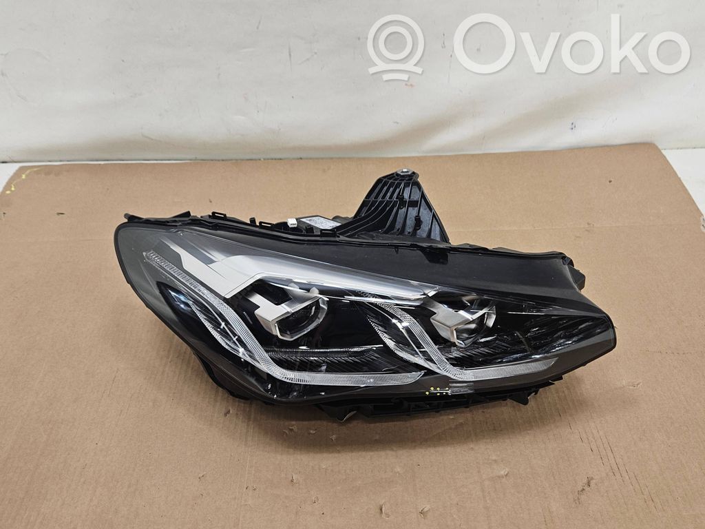 BMW 2 Active Tourer U06 Phare frontale 