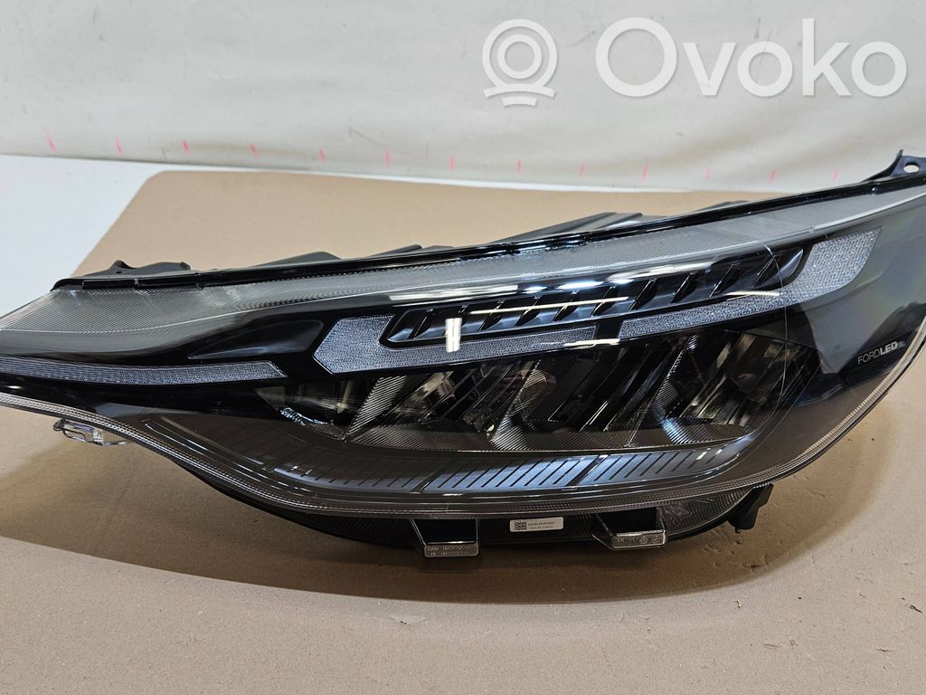 Ford Transit Custom II Headlight/headlamp 