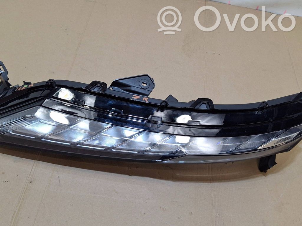Mitsubishi Eclipse Cross Headlight/headlamp 