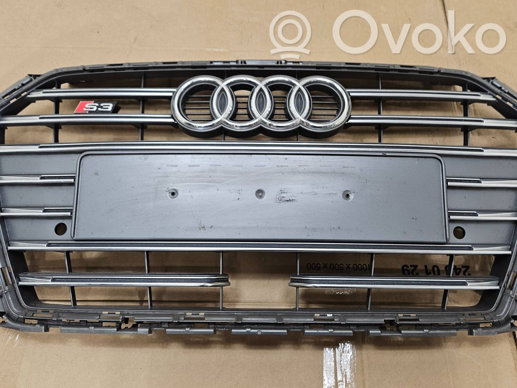 Audi A3 S3 8V Etusäleikkö 