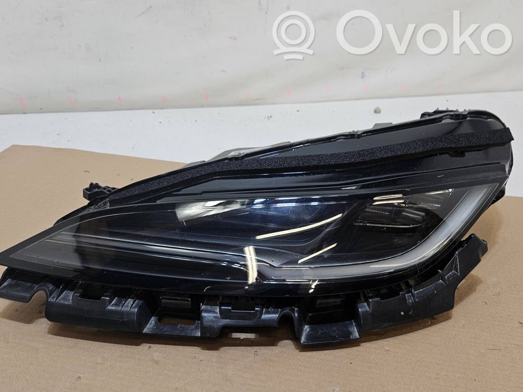 Tesla Model 3 Headlight/headlamp 