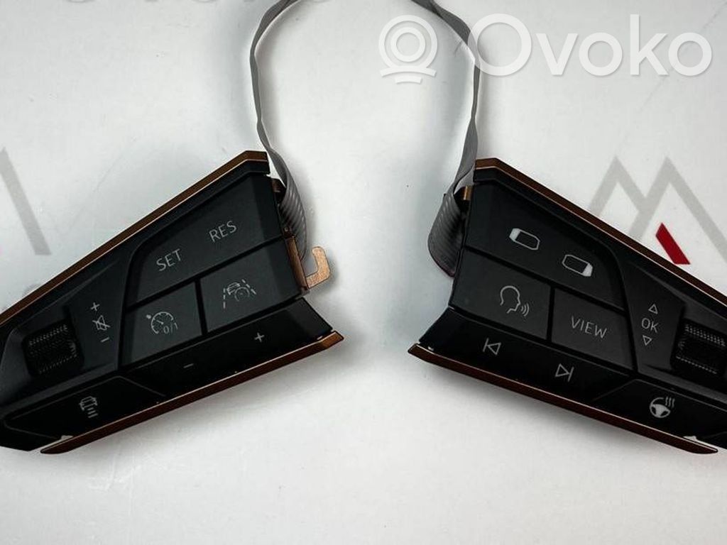 Cupra Formentor Steering wheel buttons/switches 