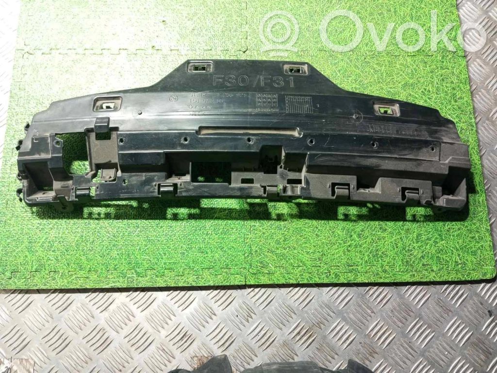 BMW 3 F30 F35 F31 Otros repuestos del exterior 