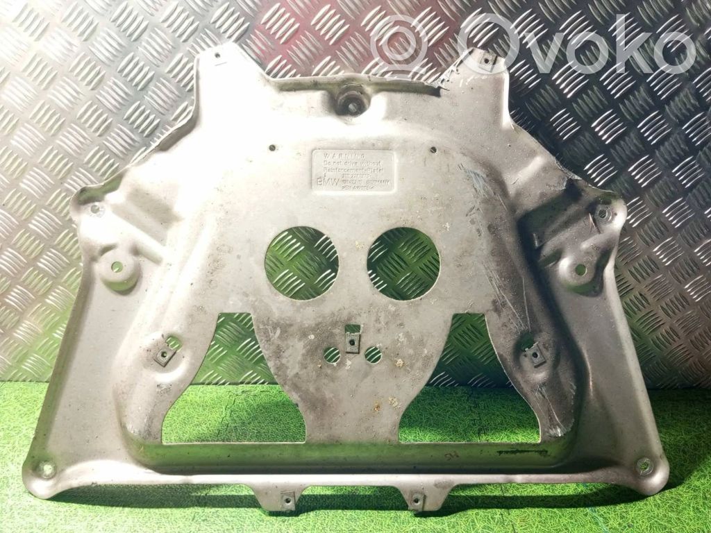 BMW M5 Engine splash shield/under tray 