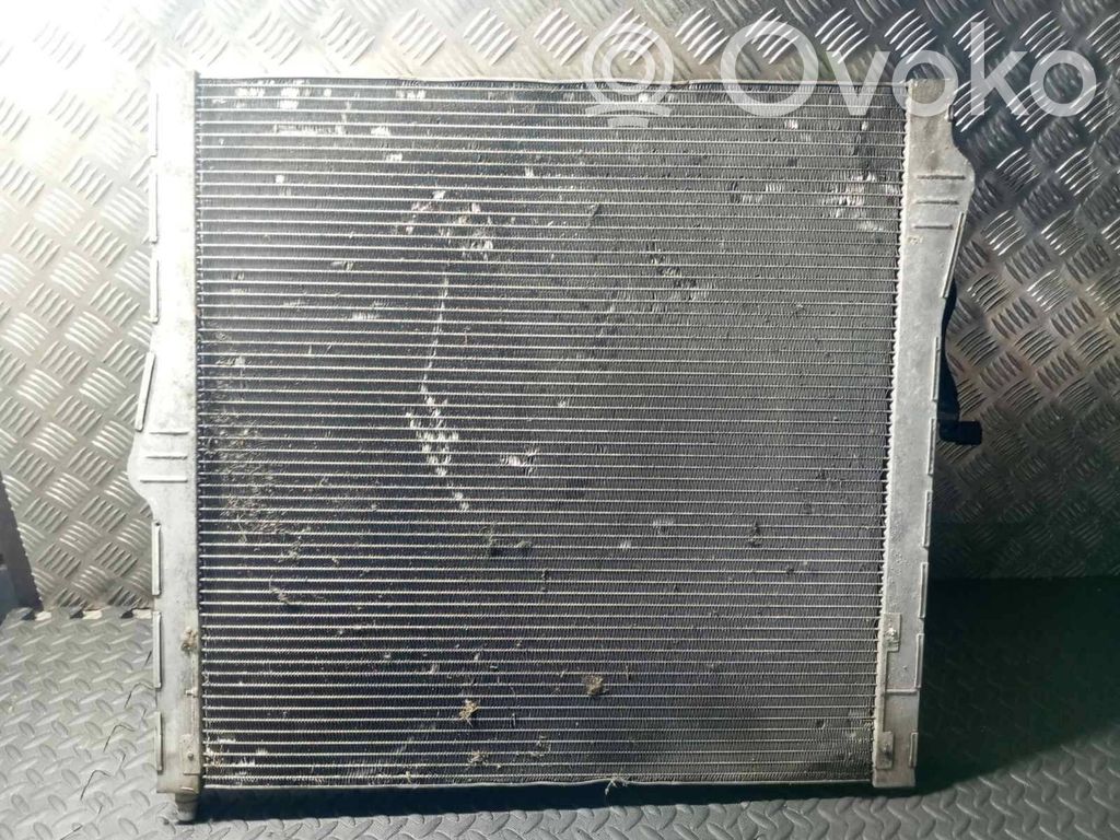 BMW X5 E70 Coolant radiator 