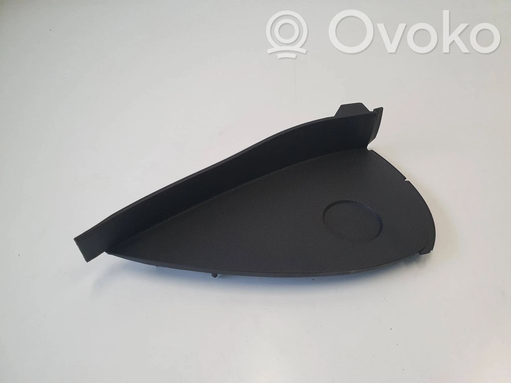 BMW 1 E82 E88 Dashboard side end trim 