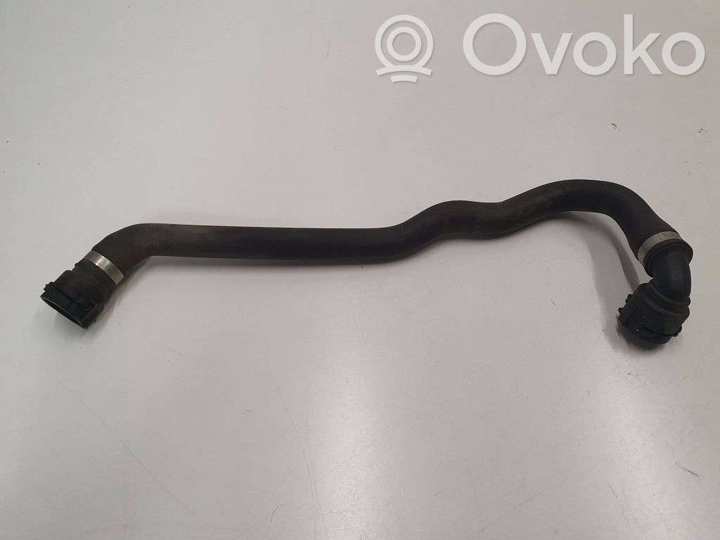 BMW 1 E82 E88 Engine coolant pipe/hose 