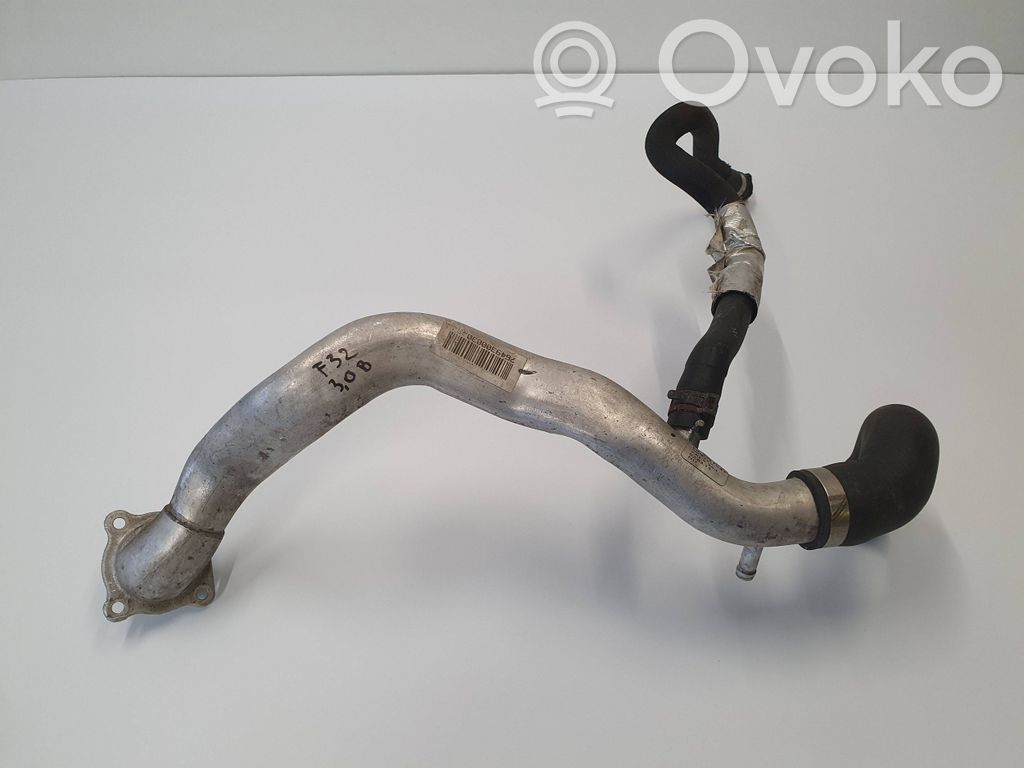 BMW 3 F30 F35 F31 Tubo flessibile del liquido di raffreddamento del motore 