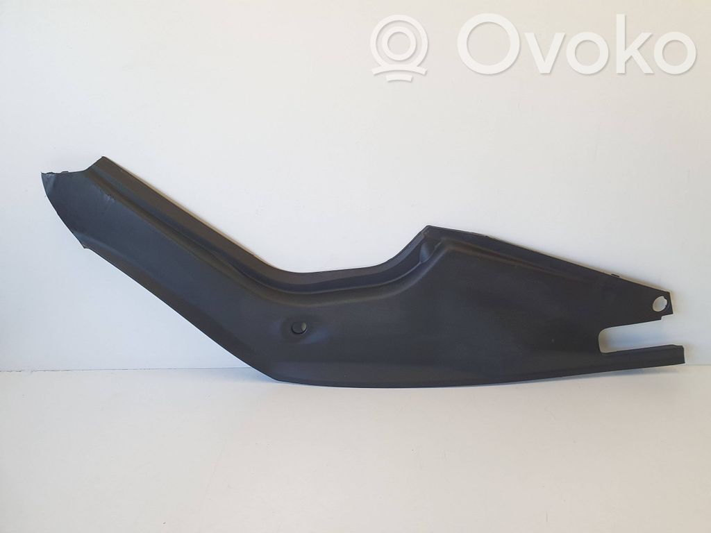 Muu moottoritilan osa   100632700F