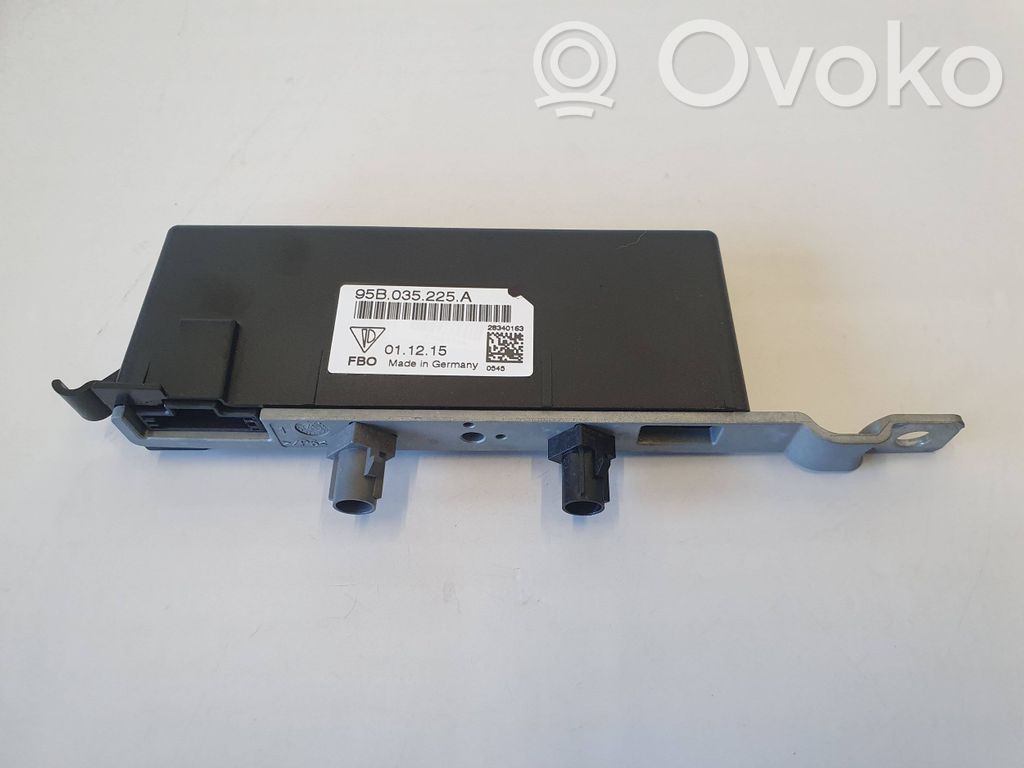 Porsche Macan (95B) Antenos stiprintuvas 