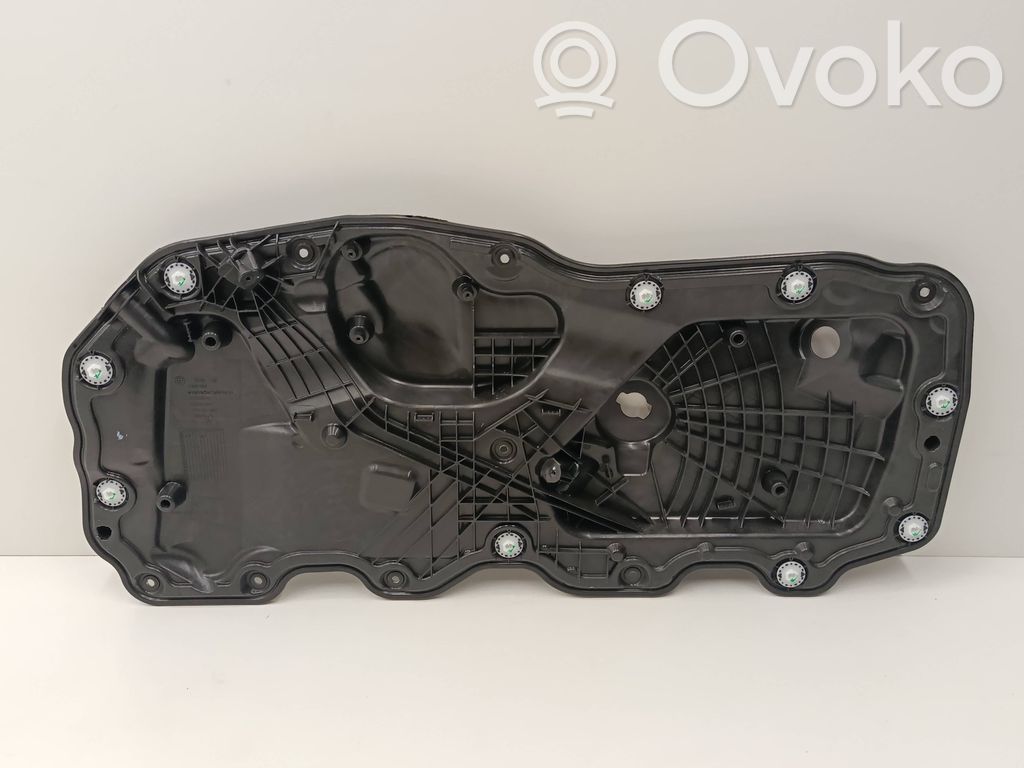 BMW 4 G22 G23 G24 G26 Kita priekinių durų apdailos detalė 
