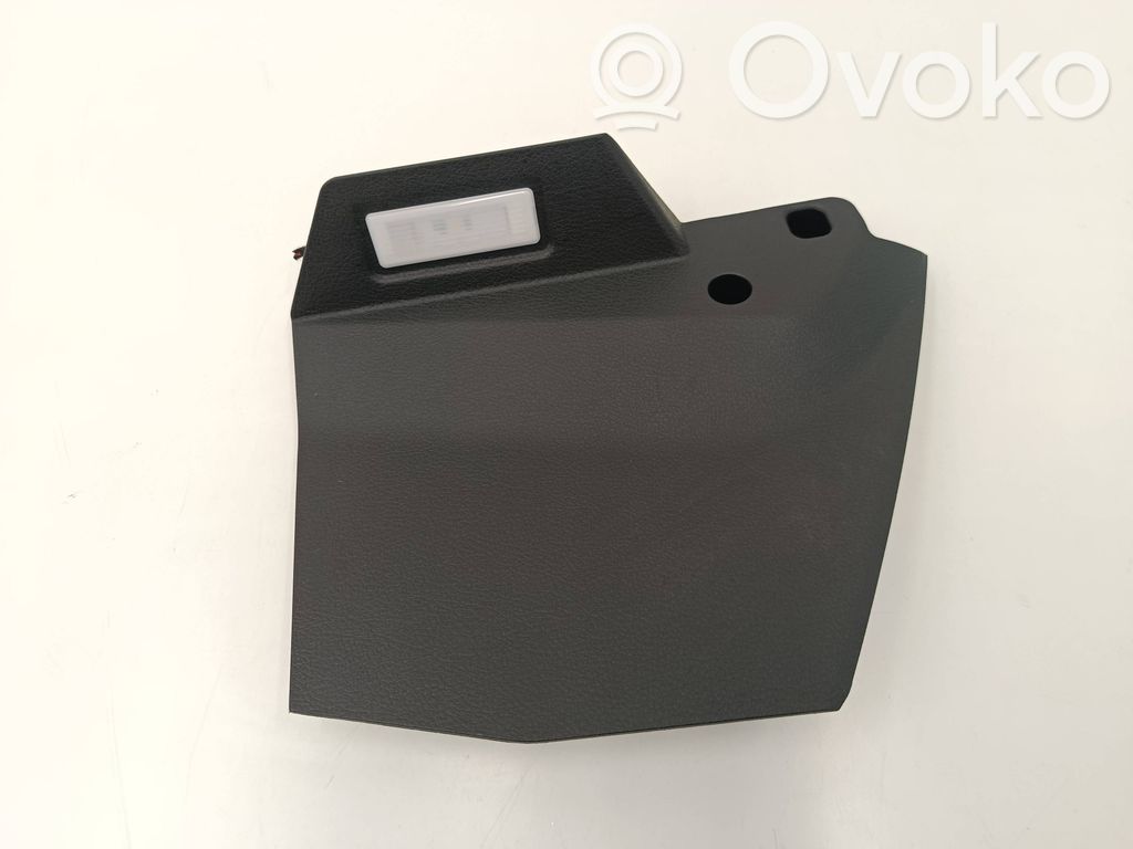 BMW 2 F46 Cita veida salona detaļa 