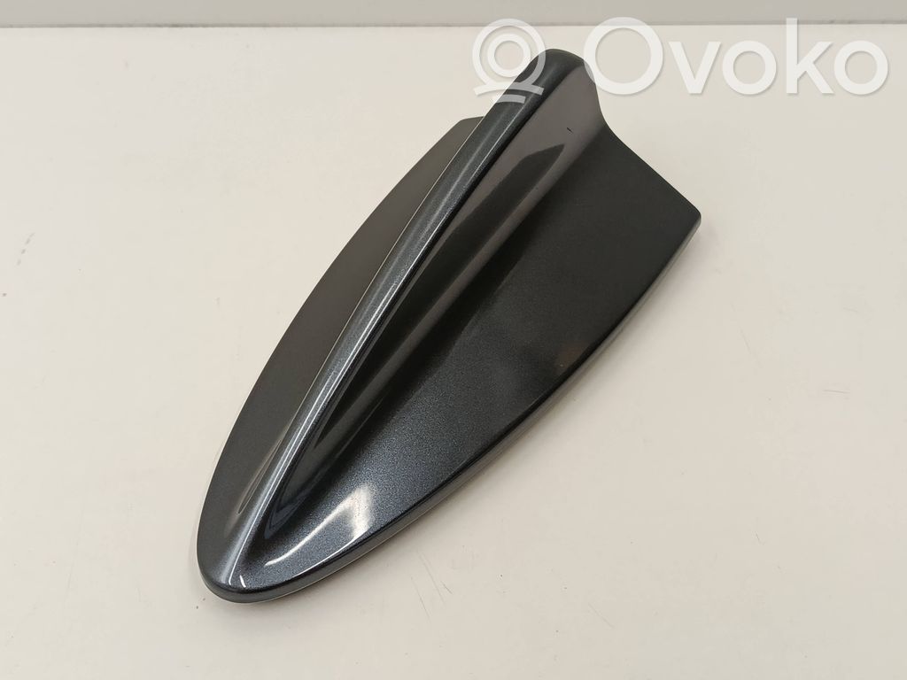 BMW X1 E84 Cubierta de la antena del techo (GPS) 